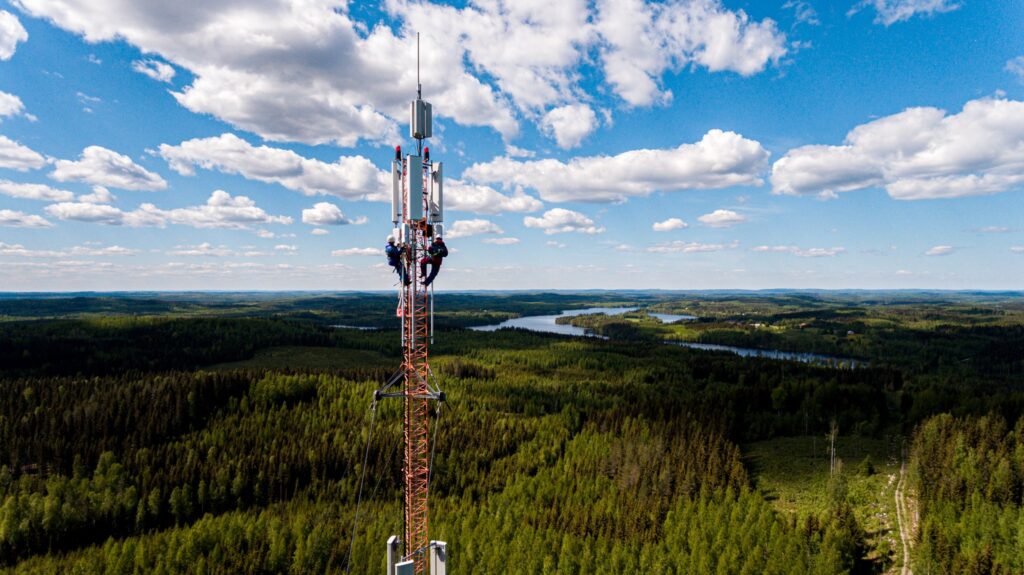 Päivitys aiempaan tiedotteeseen: Digita tekee huoltotöitä Espoon radio- ja tv-asemalla 15.7.2022 – huoltotöistä aiheutuu lyhyt katkos radiolähetyksiin